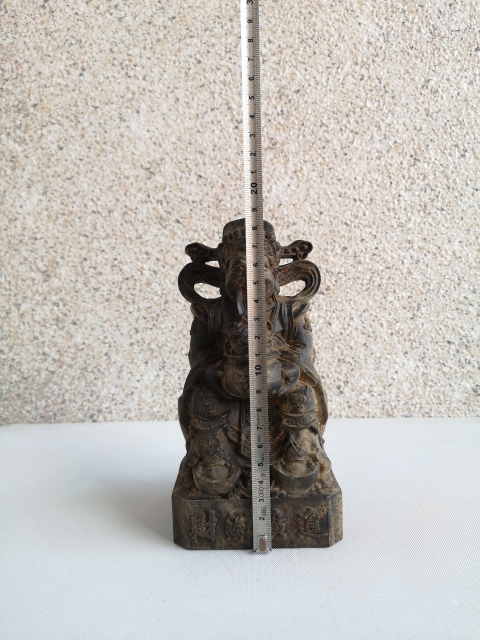 古玩雜項沉香財神拍賣，當前價格1200元