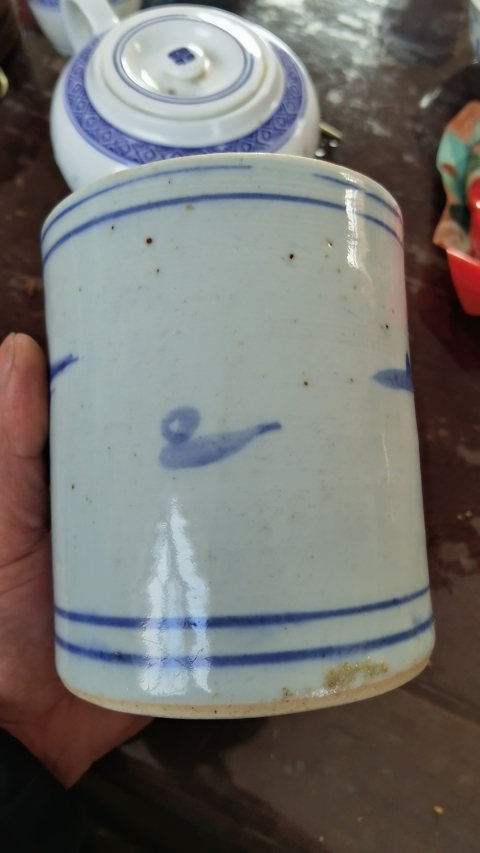 古玩陶瓷青花山水人物紋筆筒拍賣，當(dāng)前價(jià)格3999元