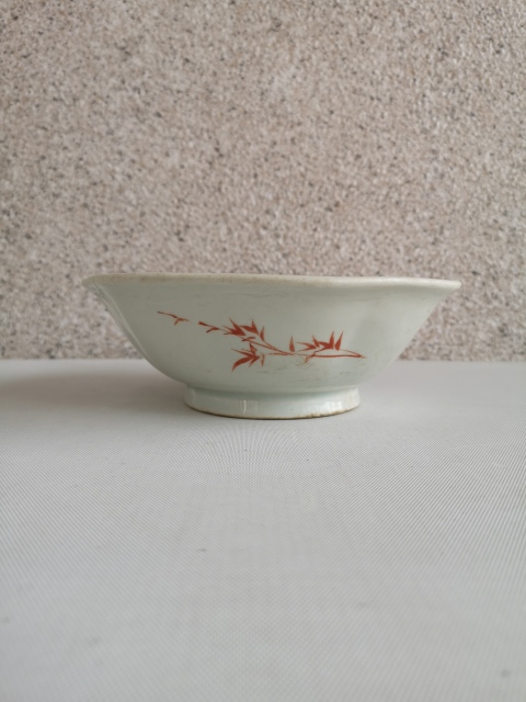 古玩陶瓷粉彩花卉紋葵口碗拍賣,當前價格260元