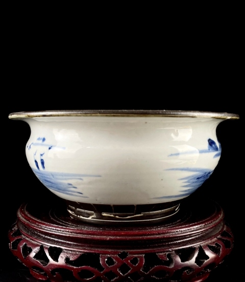 古玩陶瓷青花山水人物紋香爐拍賣(mài),當(dāng)前價(jià)格2698元