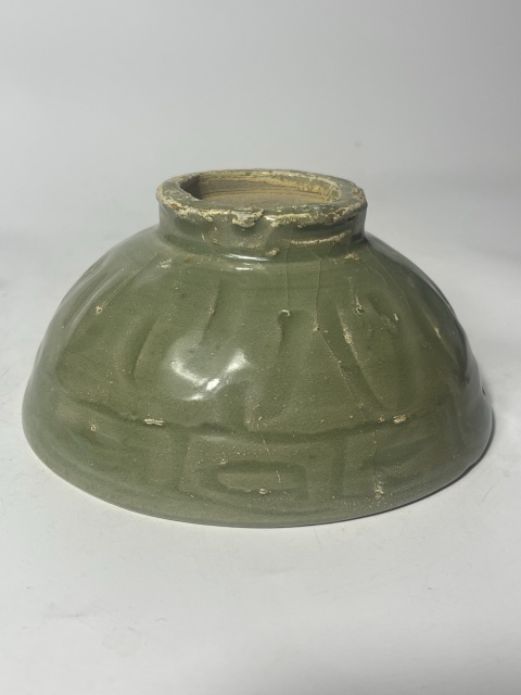 古玩陶瓷龍泉青瓷刻仰蓮紋茶碗拍賣,當前價格1280元