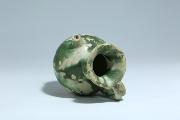 古玩陶瓷唐代綠釉執(zhí)壺拍賣，當(dāng)前價格16000元