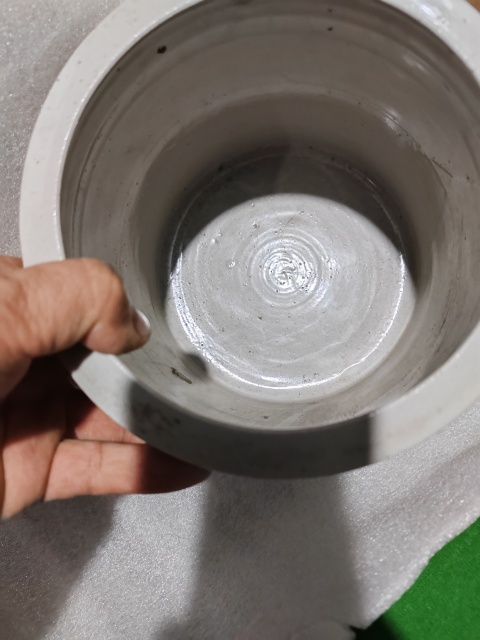 古玩陶瓷晚清單色白釉大筆海拍賣,當前價格2866元