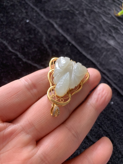 古玩玉器圖不發(fā)拍賣，當(dāng)前價(jià)格8000元
