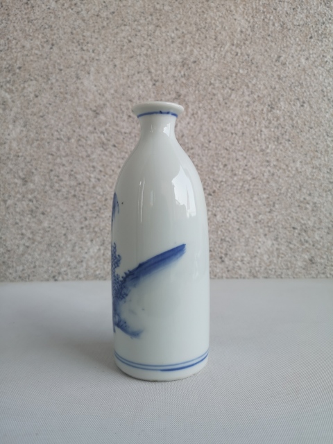古玩陶瓷山水紋青花瓶拍賣,當前價格450元