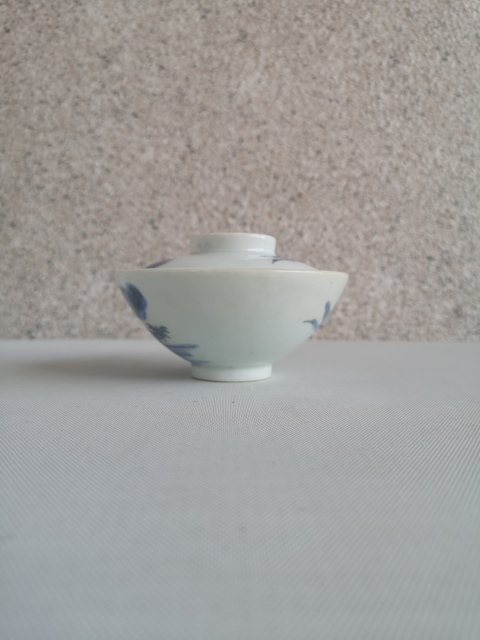 古玩陶瓷松鶴紋蓋碗拍賣，當(dāng)前價格450元