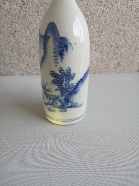 古玩陶瓷山水紋青花瓶拍賣,當前價格450元