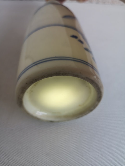 古玩陶瓷山水紋青花瓶拍賣,當前價格450元