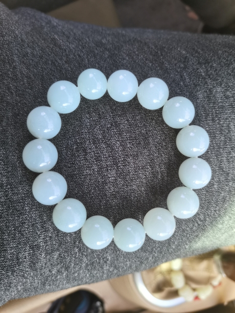 古玩玉器天然翡翠A貨手串拍賣，當前價格3300元