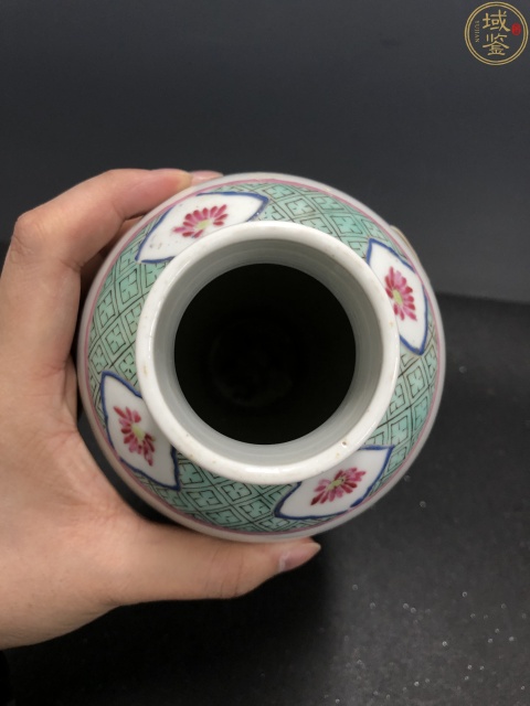 古玩陶瓷粉彩四妃十六子圖大瓶拍賣，當(dāng)前價(jià)格5200元