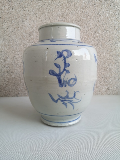 古玩陶瓷青花花卉紋蓋罐拍賣，當(dāng)前價(jià)格850元