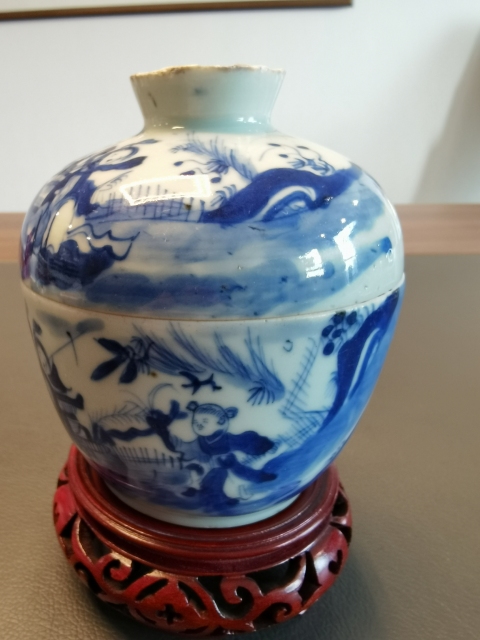 古玩陶瓷翠毛藍頂級青花人物故事紋蓋缸拍賣，當前價格1500元