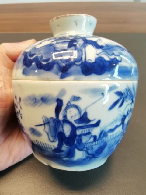 古玩陶瓷翠毛藍頂級青花人物故事紋蓋缸拍賣，當前價格1500元