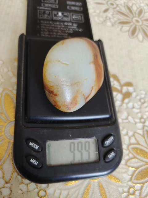 古玩玉器正宗新疆和田籽料原石手把件拍賣,當前價格2800元