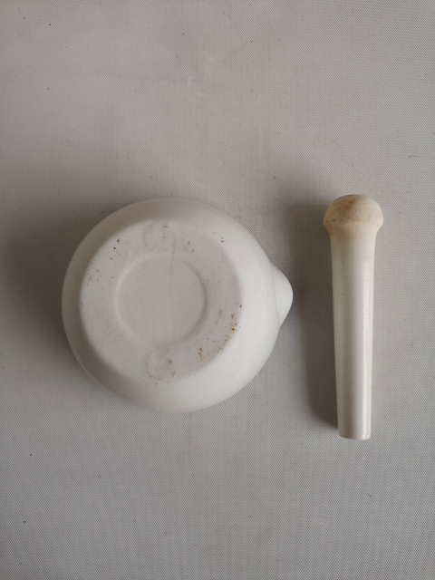 古玩陶瓷白釉研碗拍賣，當(dāng)前價(jià)格450元