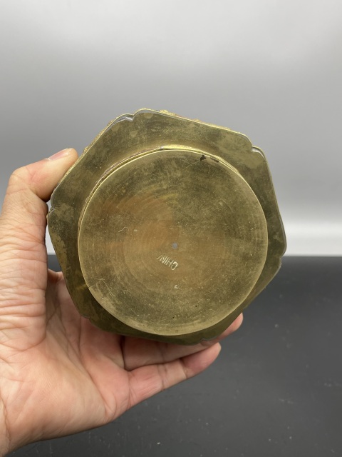 古玩陶瓷民國銅胎琺瑯彩“杏林春燕”茶葉罐拍賣，當前價格5659元