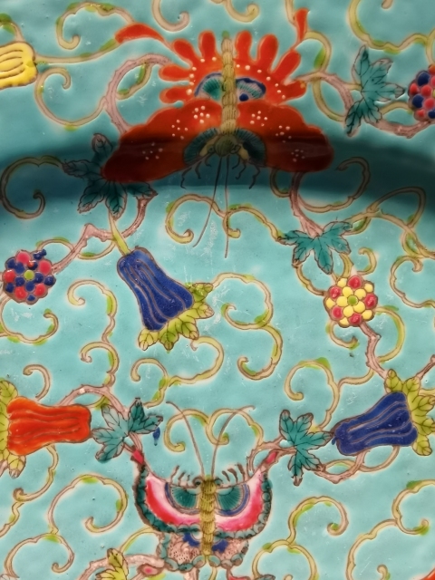 古玩陶瓷33厘米名家松石綠地粉彩瓜瓞綿綿圖折沿大盤拍賣，當前價格2200元