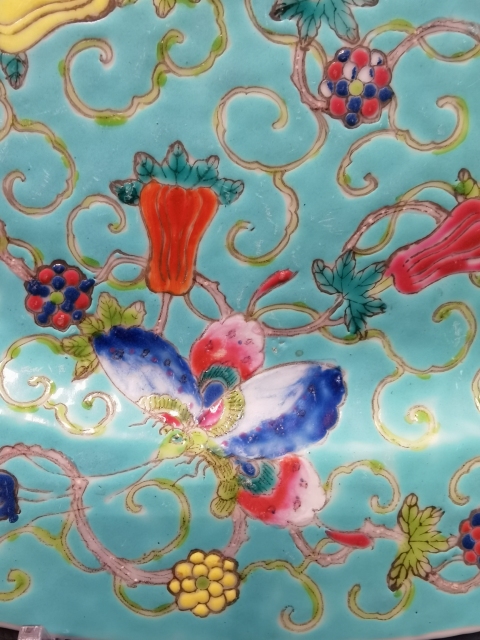 古玩陶瓷33厘米名家松石綠地粉彩瓜瓞綿綿圖折沿大盤拍賣，當前價格2200元