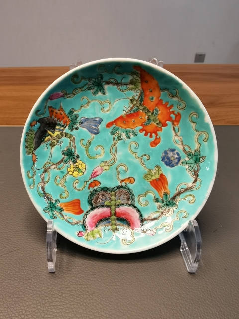 古玩陶瓷大清光緒年製官窯款松石綠地粉彩瓜瓞綿綿紋折沿盤(pán)拍賣(mài)，當(dāng)前價(jià)格850元