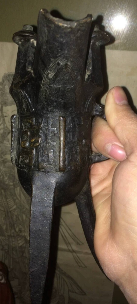 古玩銅器爵杯拍賣(mài)，當(dāng)前價(jià)格12800元