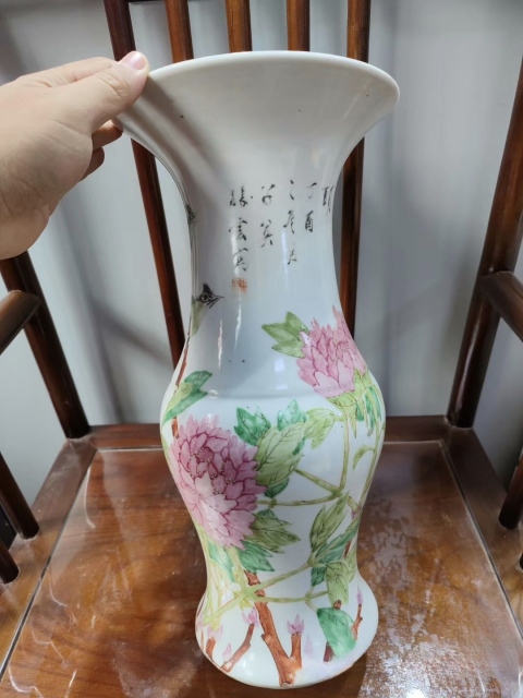古玩陶瓷淺絳十老張子英親筆作富貴白頭花鳥紋花觚拍賣,當前價格4000元