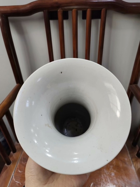 古玩陶瓷淺絳十老張子英親筆作富貴白頭花鳥紋花觚拍賣,當前價格4000元