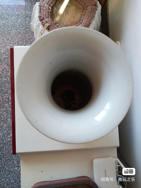 古玩陶瓷樵漁耕讀彩繪撇口瓶拍賣，當(dāng)前價格9200元