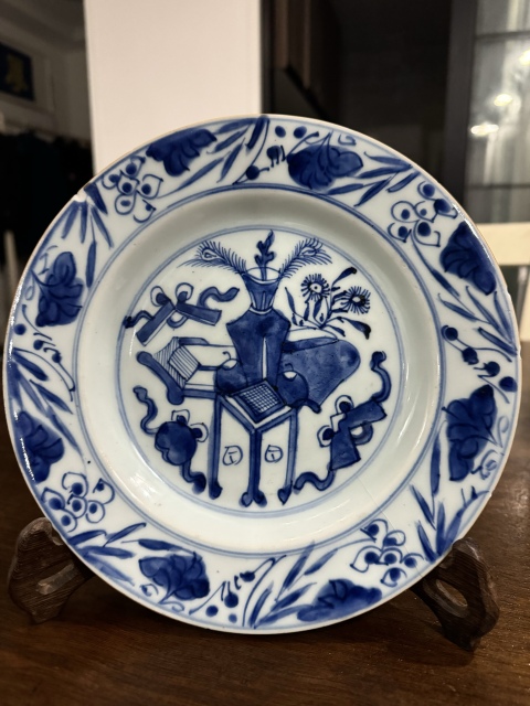 古玩陶瓷康熙青花博古圖折沿盤拍賣,當前價格500元