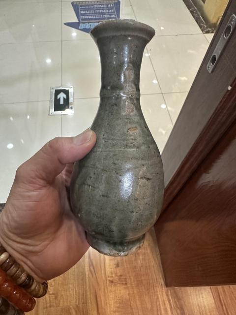 古玩陶瓷放漏龍泉窯青釉瓶拍賣,當前價格2222元