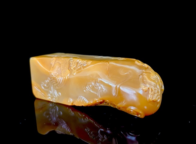 古玩雜項(xiàng)極品老撾田黃石拍賣(mài),當(dāng)前價(jià)格9999元