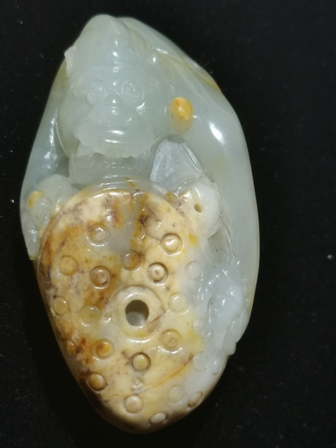 古玩玉器和田籽料玉雕“瑞獸”拍賣，當前價格389元