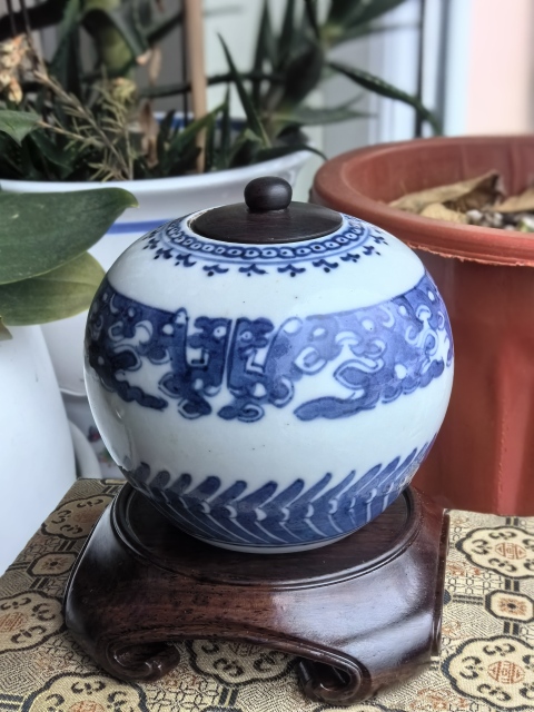 古玩陶瓷清乾隆青花夔龍紋水盂拍賣,當前價格5500元