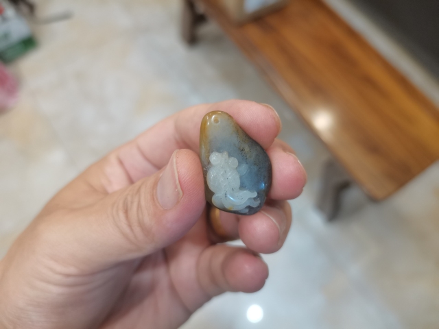 古玩玉器籽料和田玉雕“金玉滿堂”掛墜拍賣，當(dāng)前價格799元
