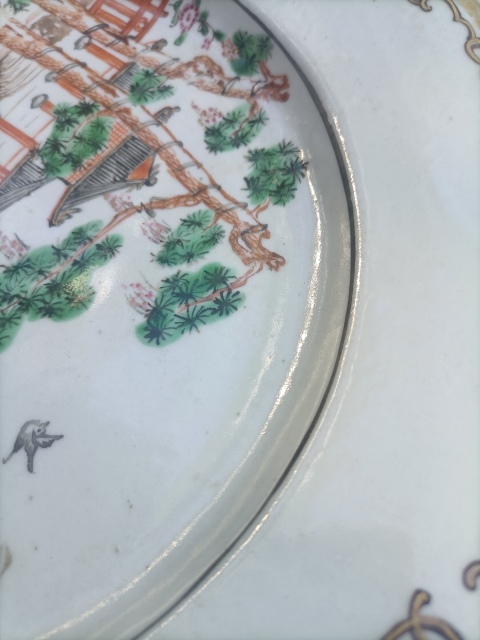 古玩陶瓷乾隆鹿紋粉彩盤拍賣，當前價格2500元