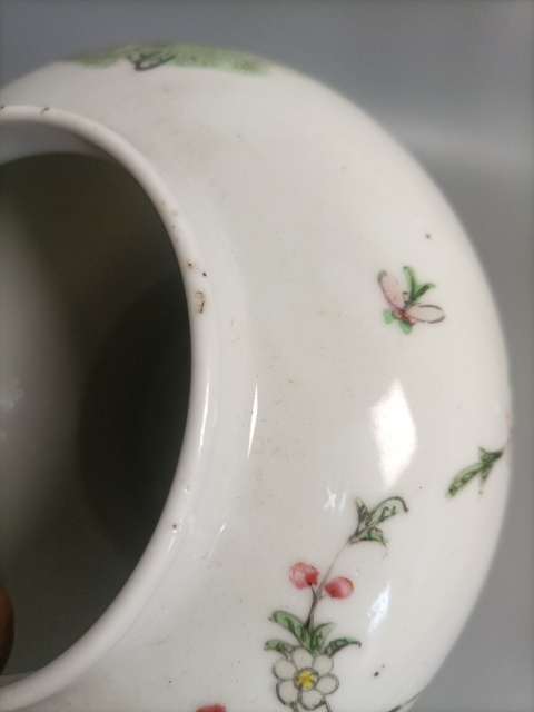 古玩陶瓷花鳥紋粉彩將軍罐拍賣,當前價格1000元