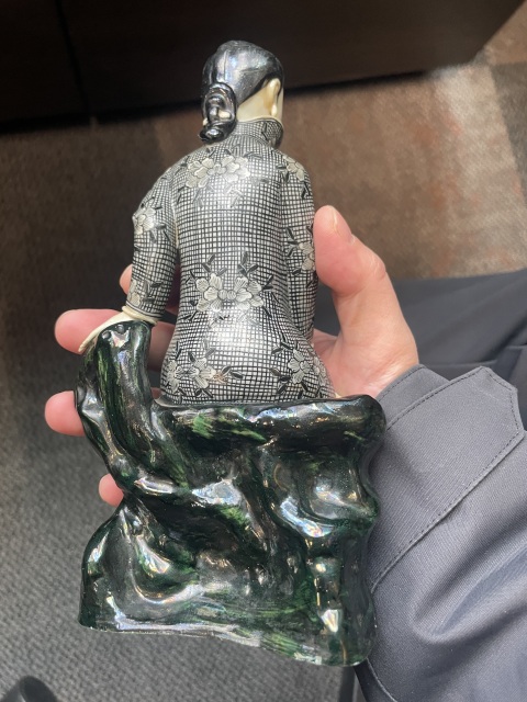 古玩陶瓷民國(guó)素三彩造像拍賣，當(dāng)前價(jià)格15000元