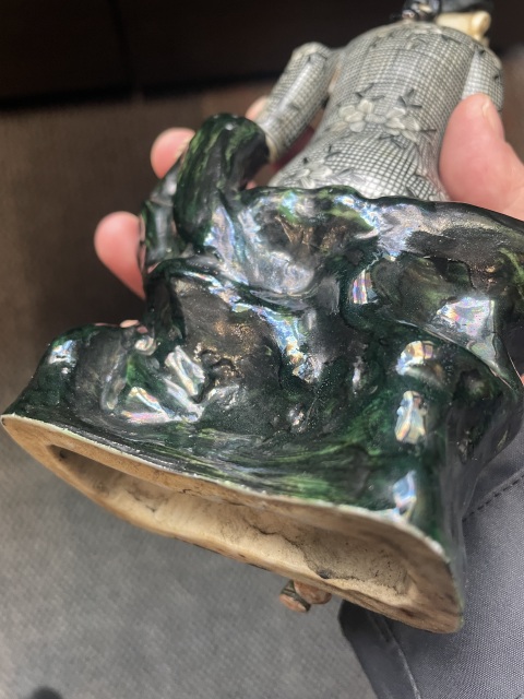 古玩陶瓷民國(guó)素三彩造像拍賣，當(dāng)前價(jià)格15000元