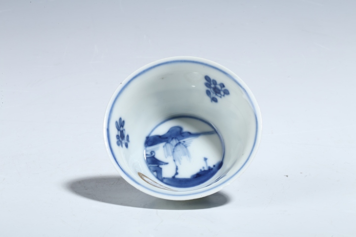 古玩陶瓷清康熙·青花山水人物紋杯拍賣,當前價格774元