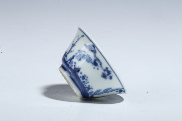 古玩陶瓷清康熙·青花山水人物紋杯拍賣,當前價格774元