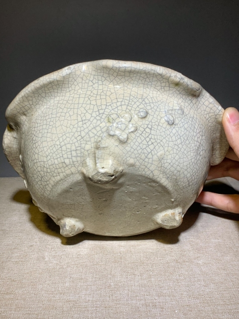 古玩陶瓷清早期哥釉梅花紋荷葉洗拍賣,當前價格1588元