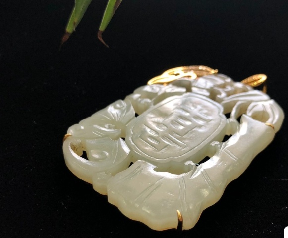 古玩玉器清中期和田玉籽料牌子拍賣,當(dāng)前價格22000元