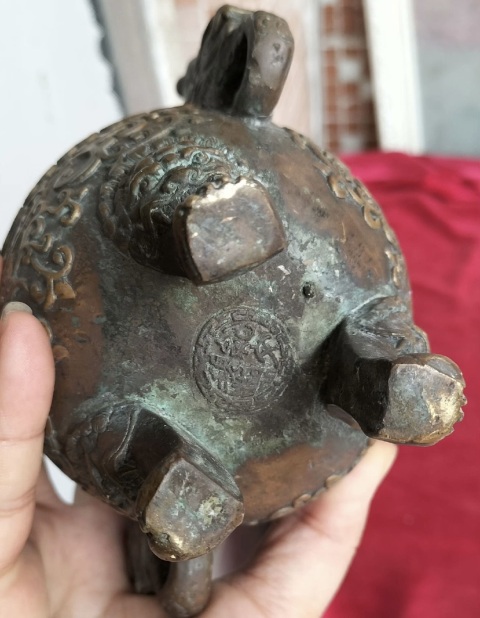古玩雜項(特價)晚清民國精品釋迦牟尼銅薰爐拍賣,當前價格680元