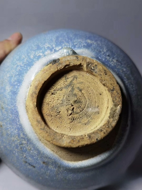 古玩陶瓷元鈞窯天藍雪花釉掛大紅斑大碗，華豫之門專家認定，已經域鑒線下保真！拍賣，當前價格5000元