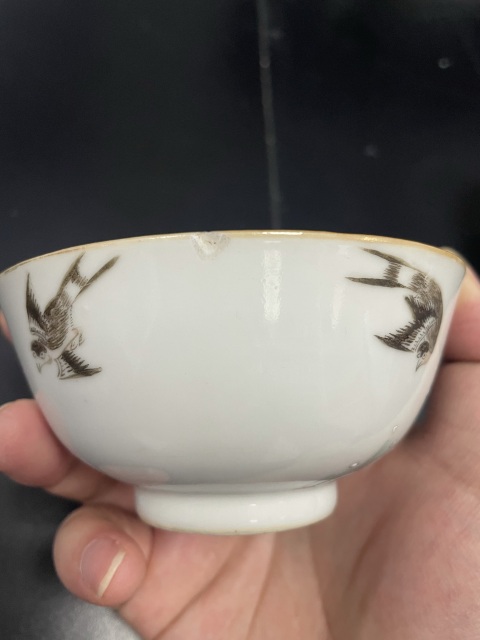 古玩陶瓷大清同治年製本朝官窯款粉彩海晏升平茶園拍賣,當前價格1850元