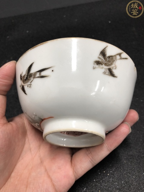 古玩陶瓷大清同治年製本朝官窯款粉彩海晏升平茶園拍賣,當前價格1850元