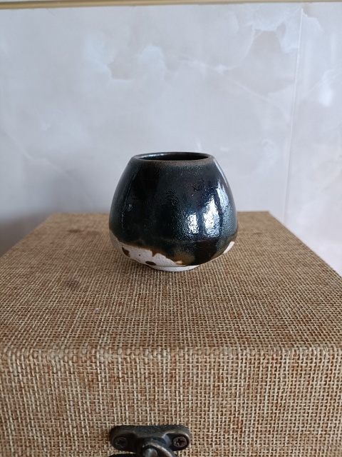 古玩陶瓷清代烏金釉雞心罐拍賣,當前價格299元