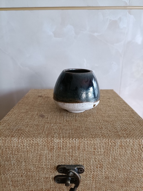 古玩陶瓷清代烏金釉雞心罐拍賣,當前價格299元