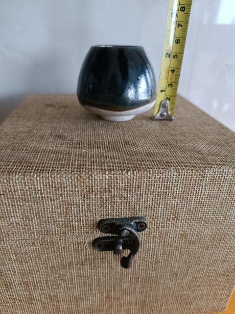 古玩陶瓷清代烏金釉雞心罐拍賣,當前價格299元