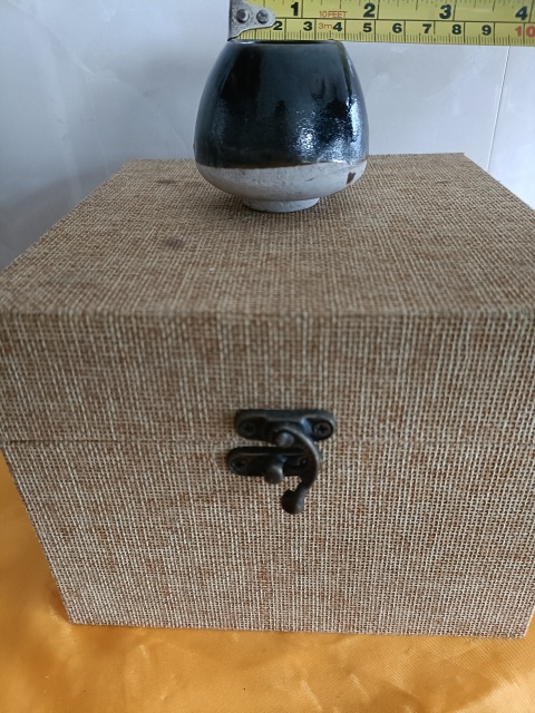 古玩陶瓷清代烏金釉雞心罐拍賣,當前價格299元