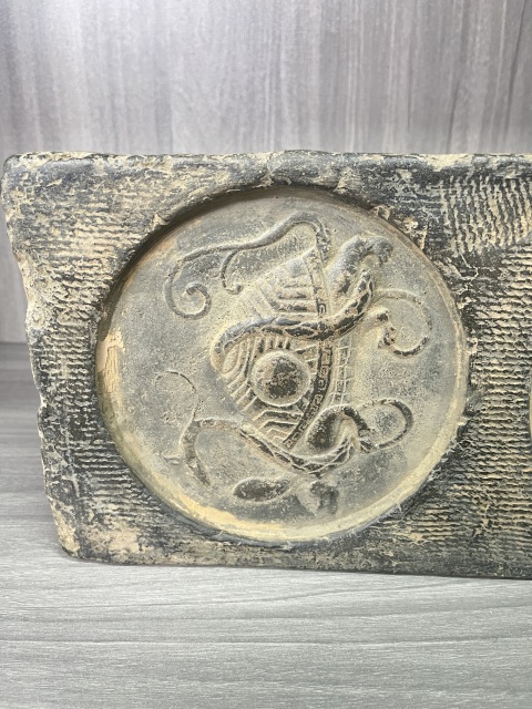 古玩雜項秦漢古磚改制白虎紋壺承拍賣，當前價格2500元